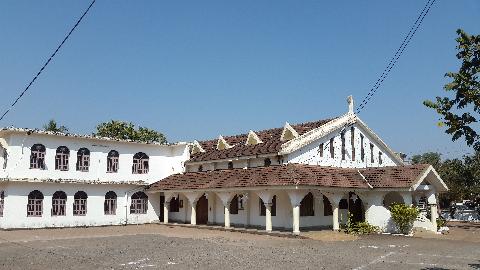 Holy Familt Church Porvorim - Download Goa Photos